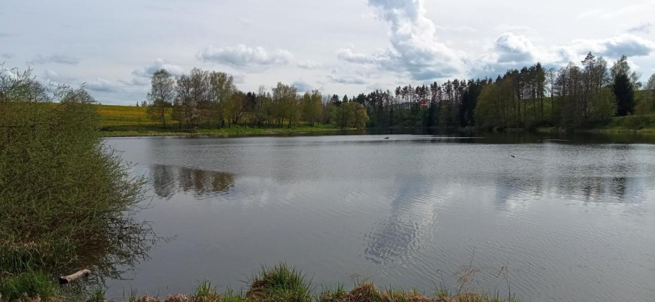 Chalupa Jahudka Kunžak Esterno foto